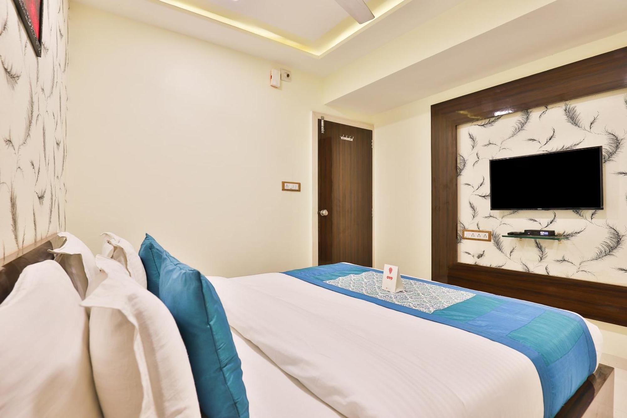 Hotel O Red Apple 아흐메다바드 외부 사진