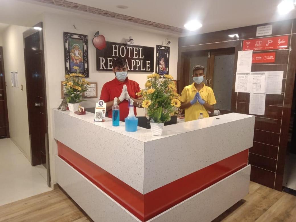 Hotel O Red Apple 아흐메다바드 외부 사진